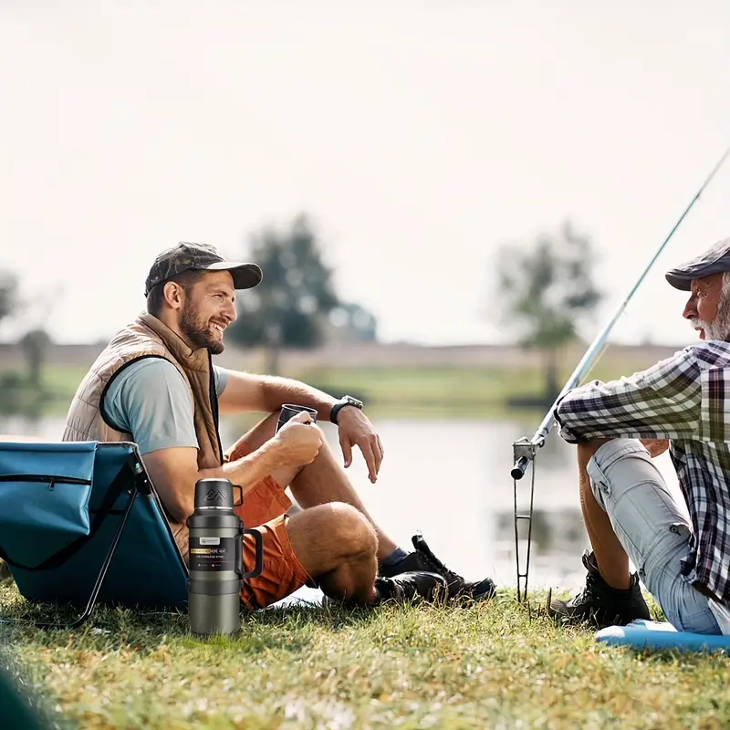 🏕️ ठूलो क्षमताको 304 स्टेनलेस स्टिल इन्सुलेटेड वाटर बोतल 💧