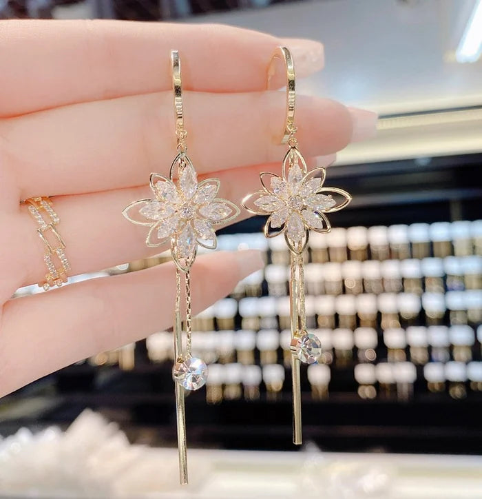 Brilliant Flower Fringe Earrings