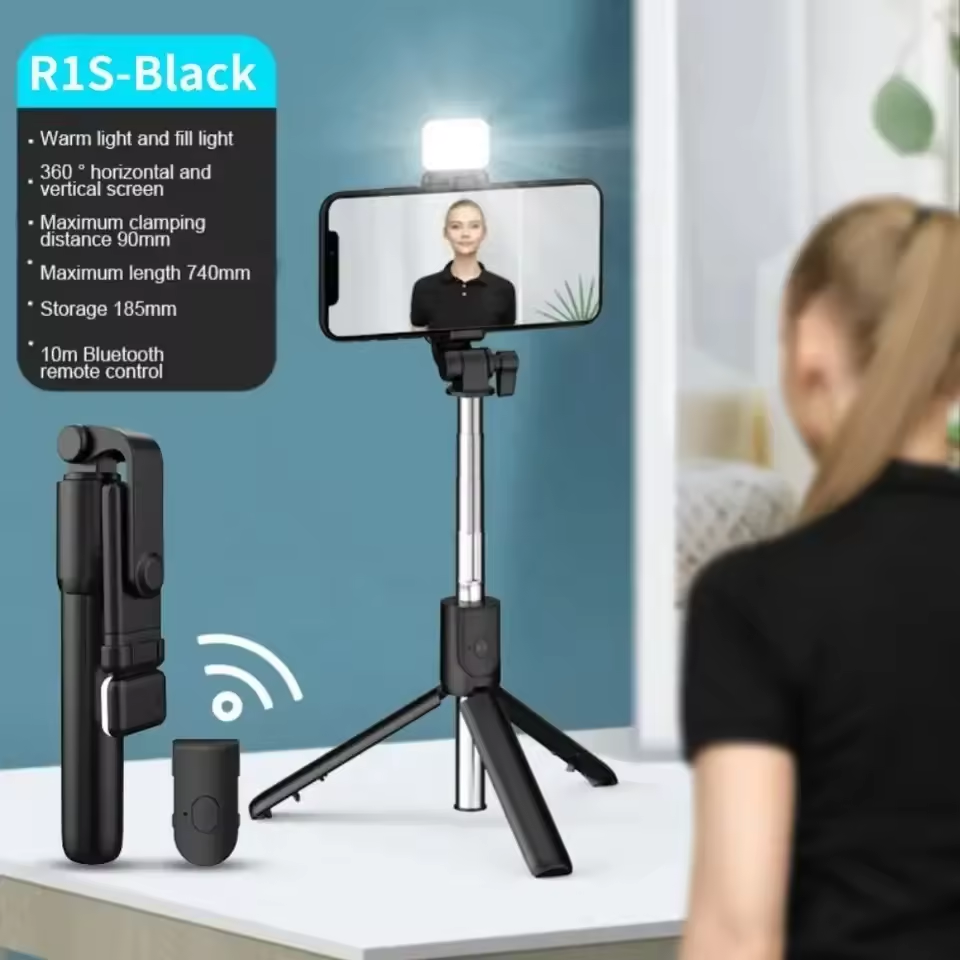 Mobile phone selfie stick selfie live Tripod Blue tooth Remote Wireless Selfi Stick Phone Holder Stand with Fill Light for Phone