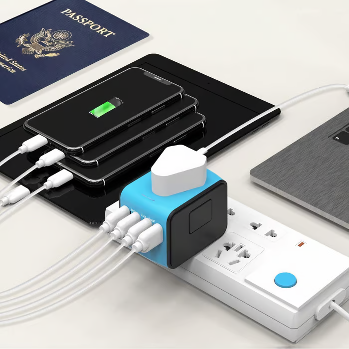 🔌 Multifunctional Travel Charger Converter 🌍