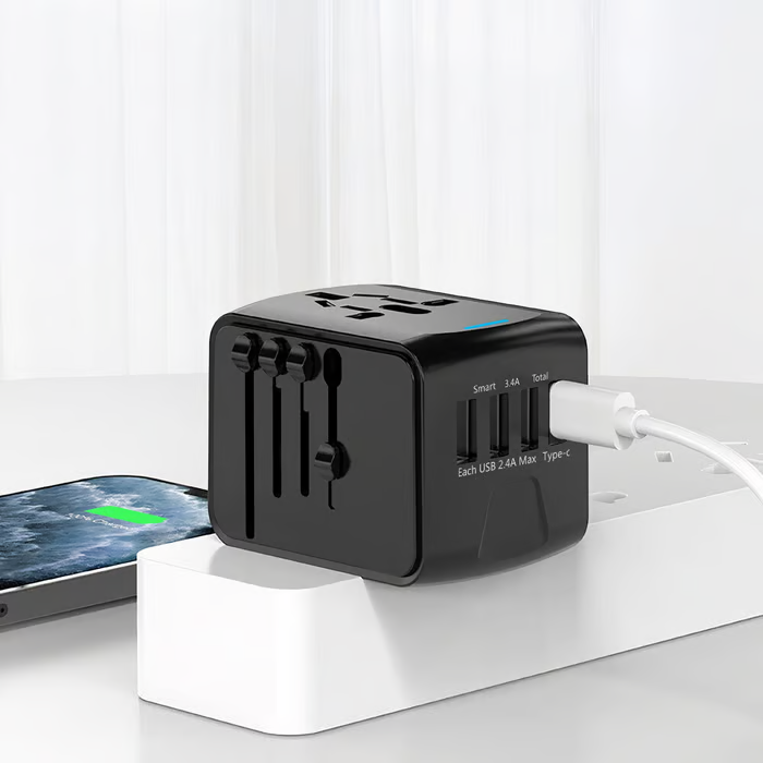 🔌 Multifunctional Travel Charger Converter 🌍